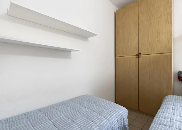 Apartamento Corner Near The Sea By Interhome *